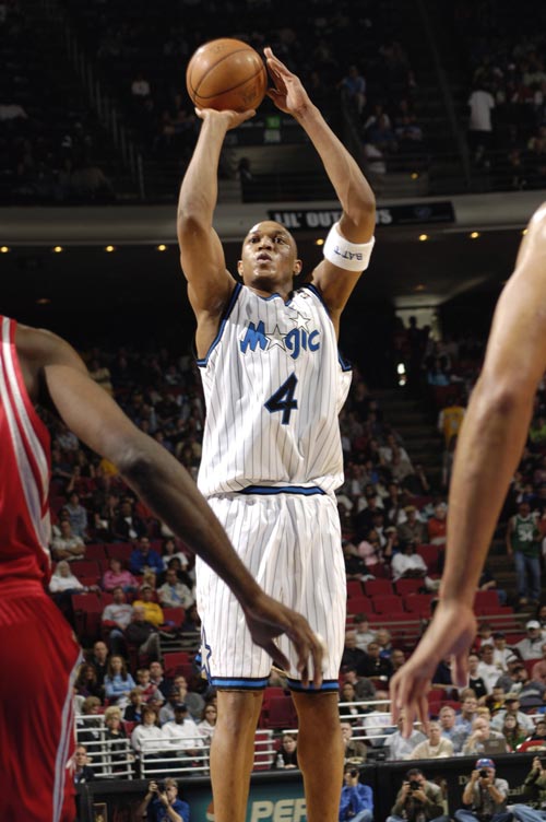 大卫-路易斯：尤文的水平远在我们之上；客战切尔西非常艰难（大卫-路易斯：尤文实力远胜我们，客场对阵切尔西极其困难）